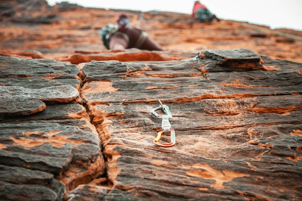 鋅合金扣具 zinc-alloy-buckle-tensile-test